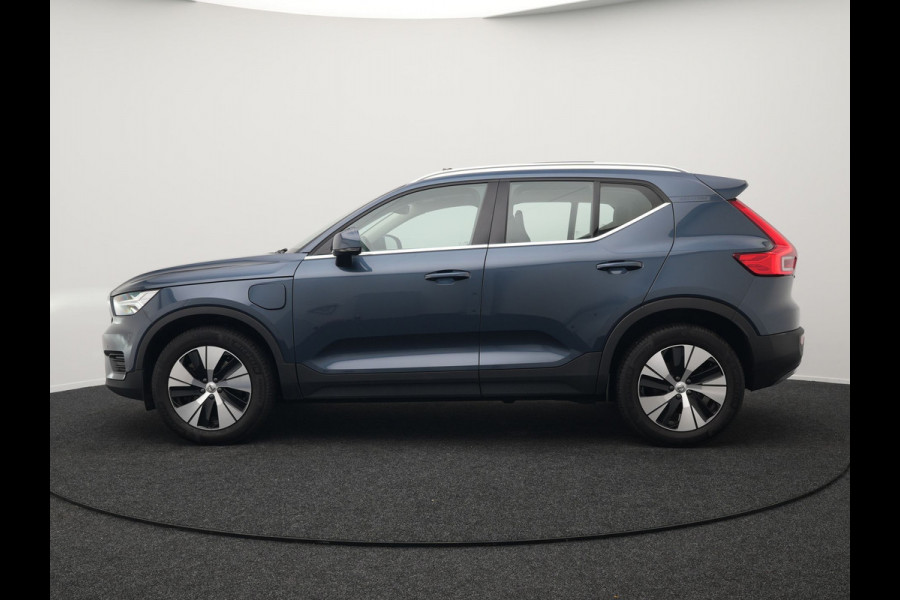 Volvo XC40 T4 Recharge Inscription Plug In Hybrid 211pk PHEV | Panodak | Sportstoelen Verwarmd | Camera | Apple Carplay | Navi | LED | 18"L.M |