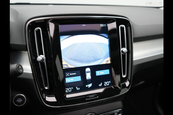 Volvo XC40 T4 Recharge Inscription Plug In Hybrid 211pk PHEV | Panodak | Sportstoelen Verwarmd | Camera | Apple Carplay | Navi | LED | 18"L.M |