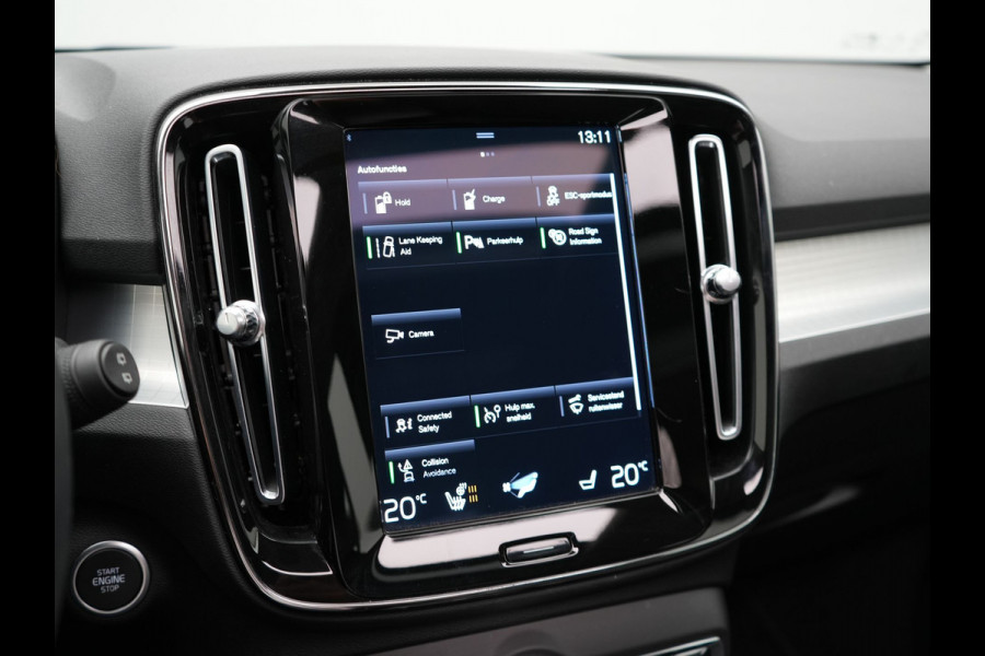 Volvo XC40 T4 Recharge Inscription Plug In Hybrid 211pk PHEV | Panodak | Sportstoelen Verwarmd | Camera | Apple Carplay | Navi | LED | 18"L.M |