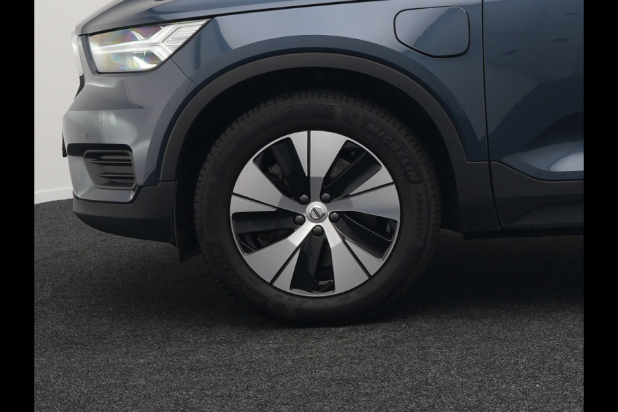 Volvo XC40 T4 Recharge Inscription Plug In Hybrid 211pk PHEV | Panodak | Sportstoelen Verwarmd | Camera | Apple Carplay | Navi | LED | 18"L.M |