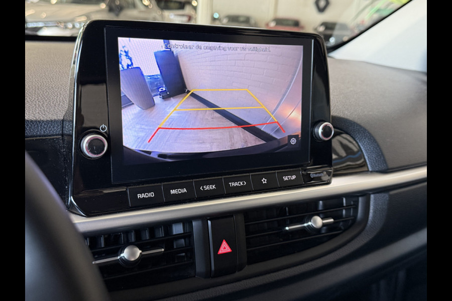 Kia Picanto 1.0 DPi DynamicLine Navi | Airco | Cruise control | Camera | Carplay | LM-velgen | Keurig onderhouden!