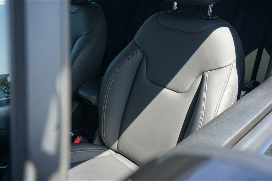 Jeep Renegade 130PK e-Hybrid S AUTOMAAT ADAPTIVE | CARPLAY | WINTERPACK!