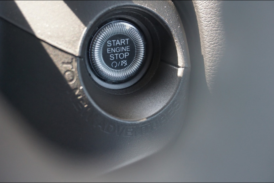 Jeep Renegade 130PK e-Hybrid S AUTOMAAT ADAPTIVE | CARPLAY | WINTERPACK!