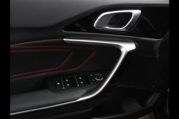Kia ProCeed 1.6 T-GDi 204pk Automaat GT Navigatie Apple Carplay/Android Auto Parkeersensoren Camera Adaptive Cruise Control Stoel- en stuurverwarming Elektrische achterklep Keyless Entry/Start Ledverlichting Virtual Cockpit