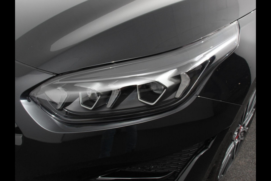 Kia ProCeed 1.6 T-GDi 204pk Automaat GT Navigatie Apple Carplay/Android Auto Parkeersensoren Camera Adaptive Cruise Control Stoel- en stuurverwarming Elektrische achterklep Keyless Entry/Start Ledverlichting Virtual Cockpit
