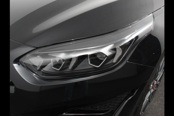 Kia ProCeed 1.6 T-GDi 204pk Automaat GT Navigatie Apple Carplay/Android Auto Parkeersensoren Camera Adaptive Cruise Control Stoel- en stuurverwarming Elektrische achterklep Keyless Entry/Start Ledverlichting Virtual Cockpit