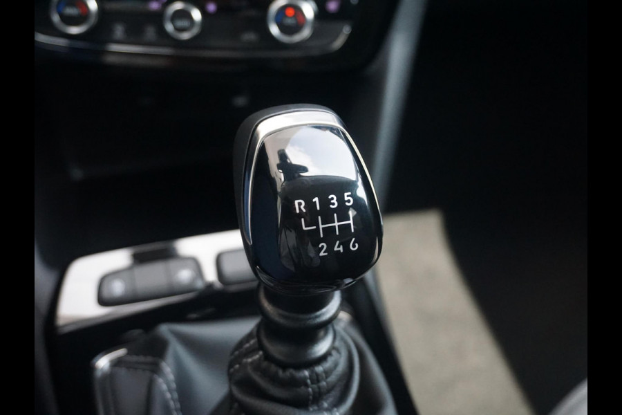 Opel Mokka 1.2 Turbo Business Elegance Afn. Trekhaak | Winterpakket