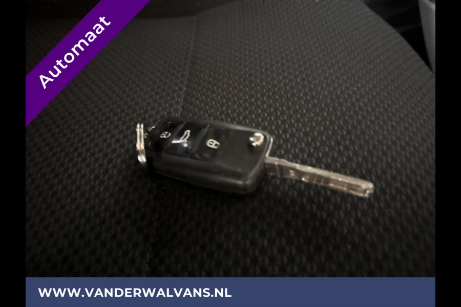 Volkswagen Transporter 2.0 TDI 150pk Automaat L2H1 Inrichting Euro6 Airco | Navigatie | LM Velgen | 2500kg Trekhaak Verwarmde voorruit, Cruisecontrol