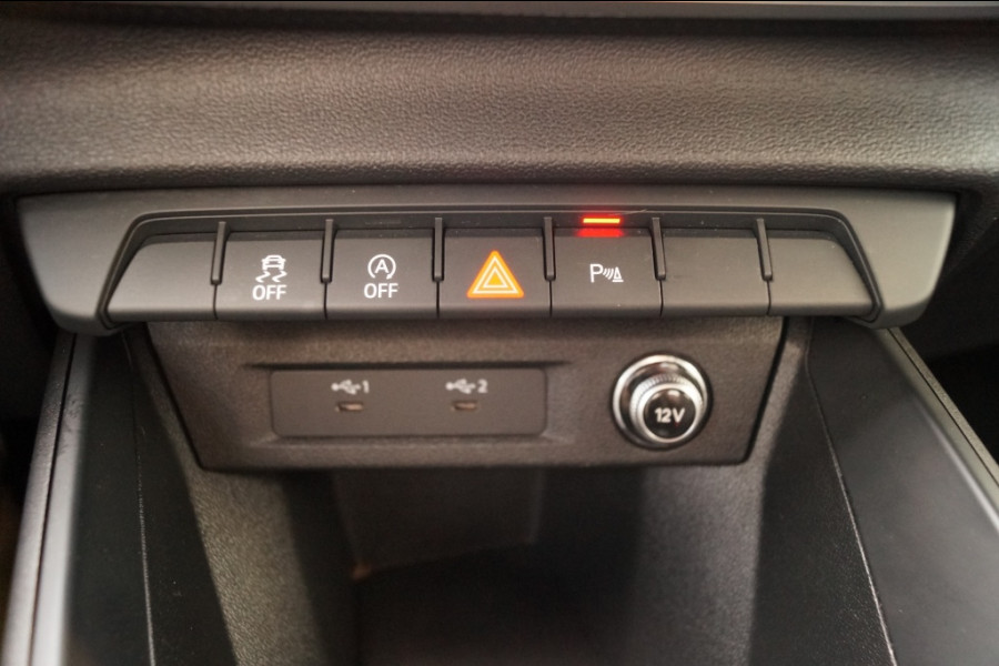 Audi A1 Sportback 30 TFSI 115pk S-Line Business Edition -ECC-NAVI-