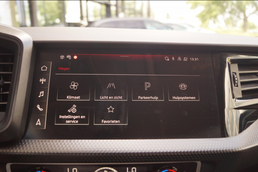 Audi A1 Sportback 30 TFSI 115pk S-Line Business Edition -ECC-NAVI-