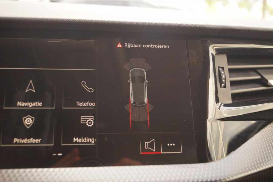 Audi A1 Sportback 30 TFSI 115pk S-Line Business Edition -ECC-NAVI-