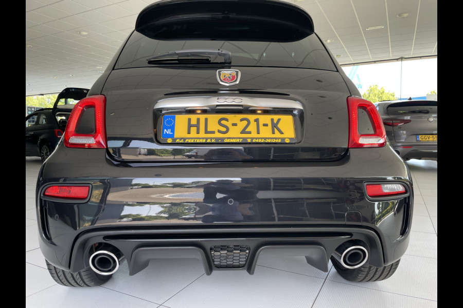 Abarth 500 1.4 T-Jet 595 70th Anniversary Airco - Parkeersensoren achter - Sportstoelen - Schuif/ kanteldak - Multifunctioneel stuurwiel -  licht metalen velgen - Mistlampen