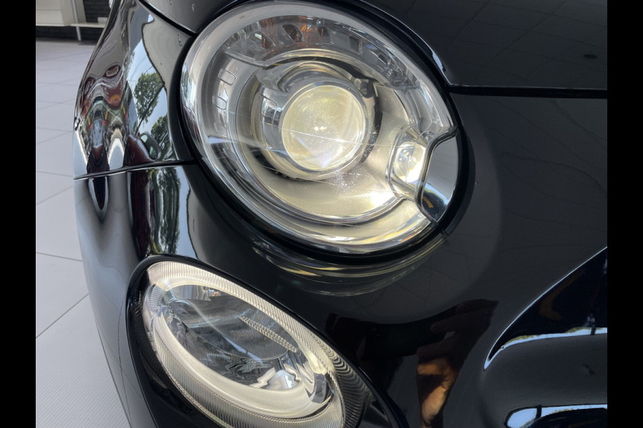 Abarth 500 1.4 T-Jet 595 70th Anniversary Airco - Parkeersensoren achter - Sportstoelen - Schuif/ kanteldak - Multifunctioneel stuurwiel -  licht metalen velgen - Mistlampen