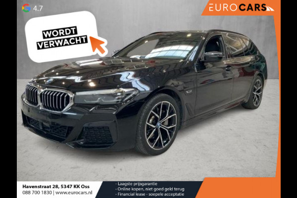 BMW 5 Serie Touring 530e M Sport PHEV AUTOMAAT 292PK Climate control Adaptieve cruise control Keyless Parkeersensoren Achteruitrijcamera Panoramadak LED Verwarmde voorstoelen Trekhaak Apple Carplay/ Android Auto