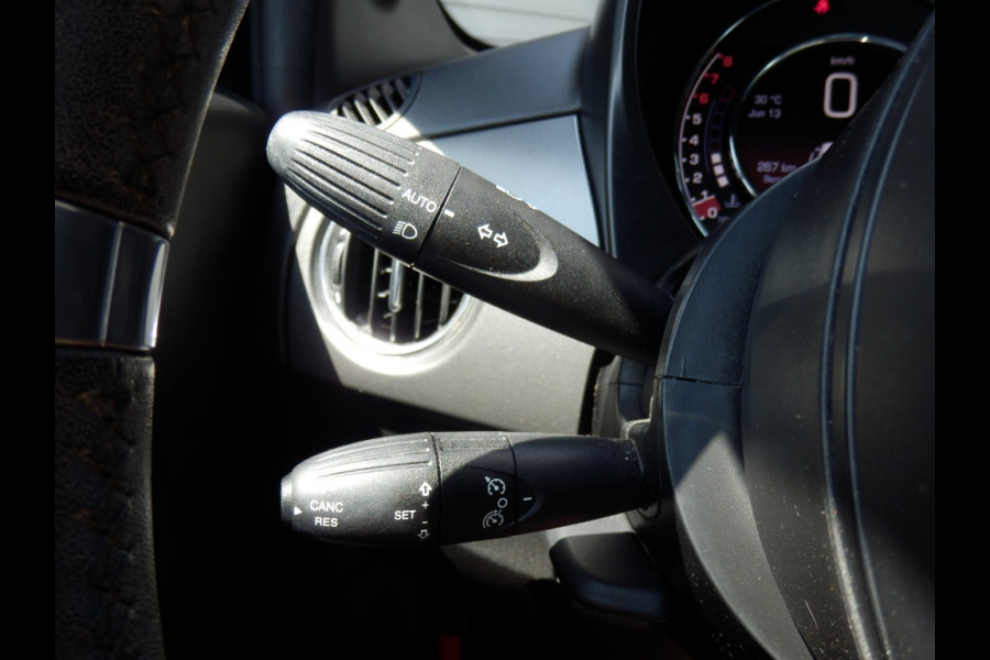 Fiat 500 1.0 Hybr. Rockstar