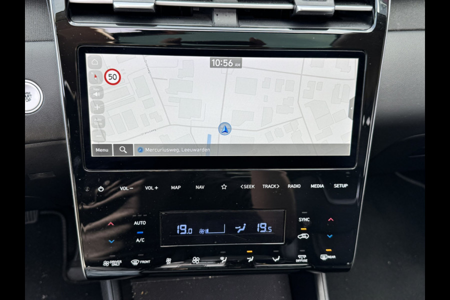 Hyundai Tucson 1.6 T-GDI HEV Premium Sky | Panorama | Carplay | Stoelverwarming voor en achter | dodehoekdetectie