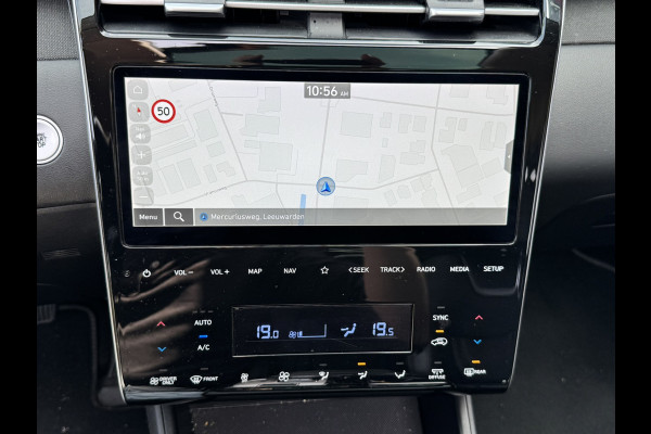 Hyundai Tucson 1.6 T-GDI HEV Premium Sky | Panorama | Carplay | Stoelverwarming voor en achter | dodehoekdetectie