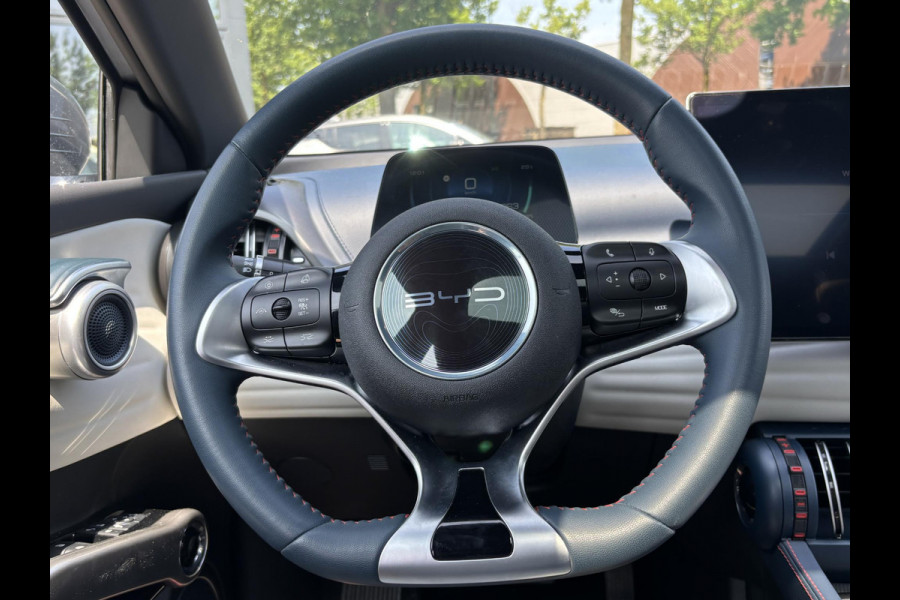 BYD ATTO 3 Design 60 kwh COMPLETE AUTO | RIJKLAAR INCL. FABR. GARANTIE T/M 2029 | AANDRIJFLIJN EN ACCU ZELFS T/M 2031