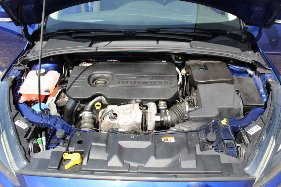 Ford FOCUS Wagon 1.5 TDCI Titanium Winter Pack, Cruise Control, Climate Control, Camera