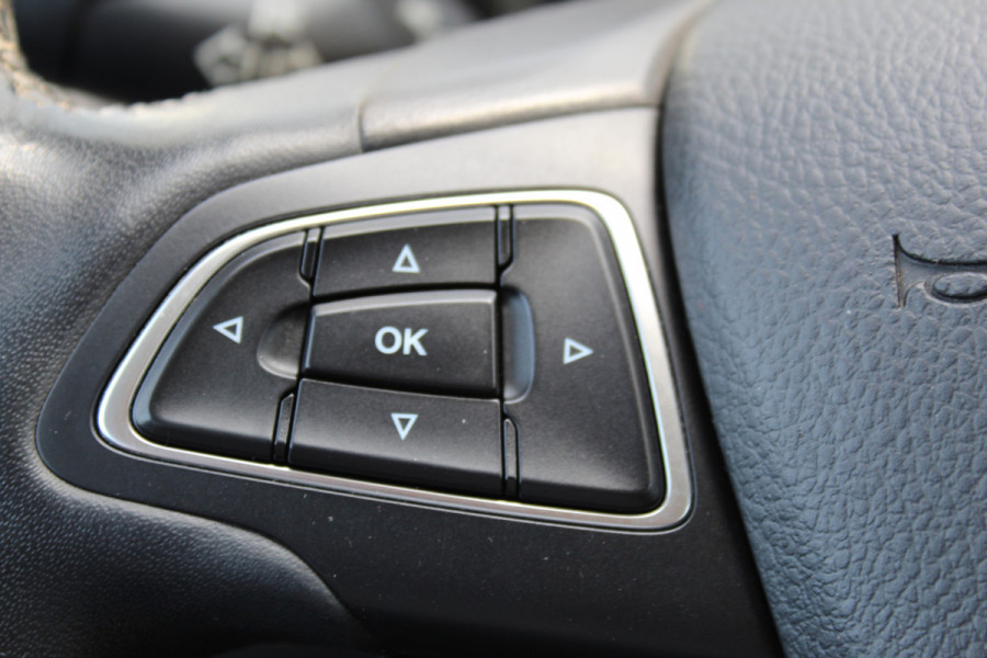Ford FOCUS Wagon 1.5 TDCI Titanium Winter Pack, Cruise Control, Climate Control, Camera