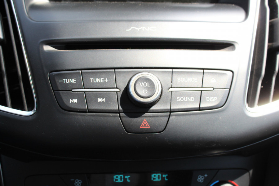 Ford FOCUS Wagon 1.5 TDCI Titanium Winter Pack, Cruise Control, Climate Control, Camera