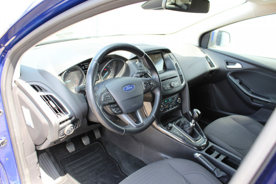 Ford FOCUS Wagon 1.5 TDCI Titanium Winter Pack, Cruise Control, Climate Control, Camera