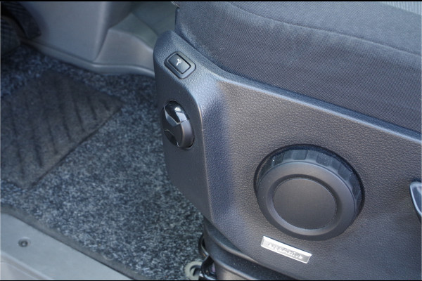 Volkswagen Crafter 30 2.0 TDI L3H2 Highline > 177pk/Dubbele schuifdeur/automaat/camera/comfort stoel...