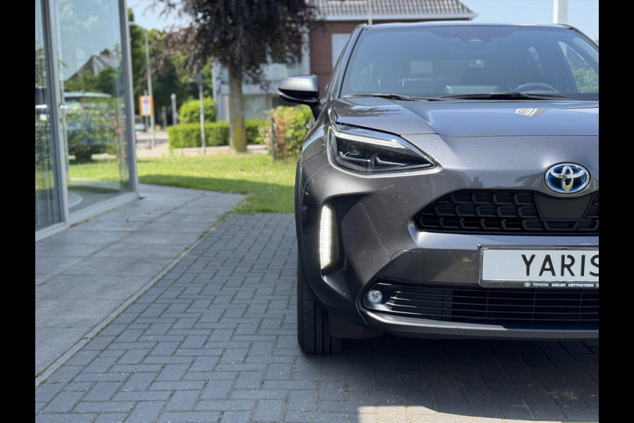 Toyota Yaris Cross 1.5 Hybrid Dynamic Plus | Smart connect, Stoel + Stuurverwarming, Keyless, Parkeercamera, DAB, LED