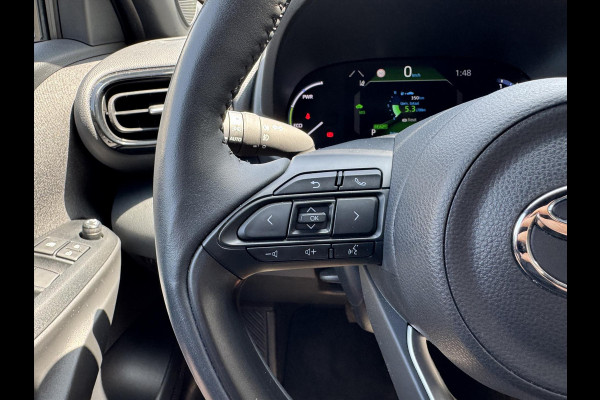 Toyota Yaris Cross 1.5 Hybrid Dynamic Plus | Smart connect, Stoel + Stuurverwarming, Keyless, Parkeercamera, DAB, LED