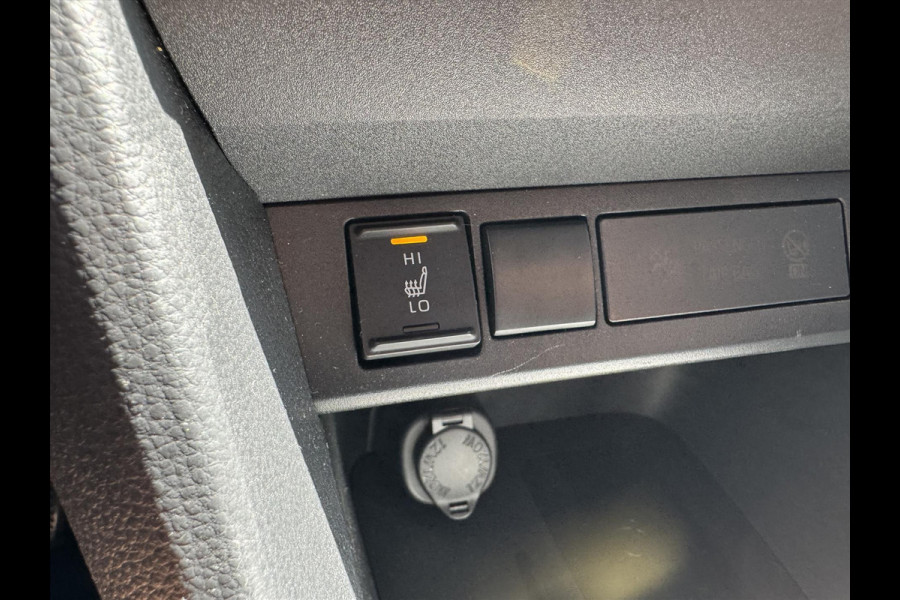 Toyota Yaris Cross 1.5 Hybrid Dynamic Plus | Smart connect, Stoel + Stuurverwarming, Keyless, Parkeercamera, DAB, LED