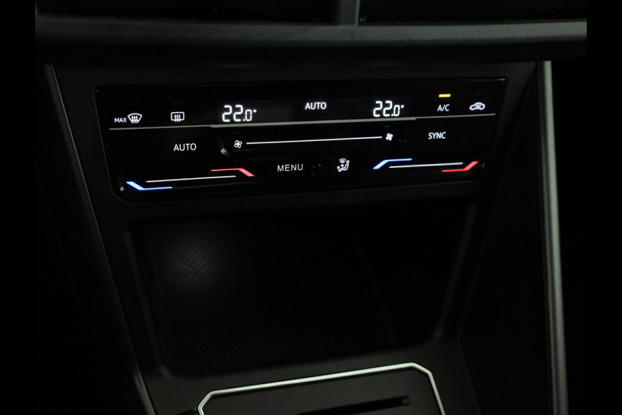 Volkswagen Polo 1.0 TSI R-Line 95 pk Automaat (DSG) | Verlengde garantie | Navigatie via App | Parkeersensoren | Adaptieve cruise control | R-Line |