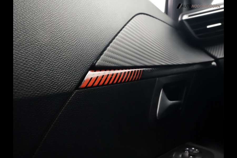 Peugeot 208 1.2 PureTech Sport (APPLE CARPLAY,NAVIGATIE,LED VERLICHTING,PARKEERSENSOR,SPORTSTOELEN,CRUISE,NIEUWE APK,TOPCONDITIE)