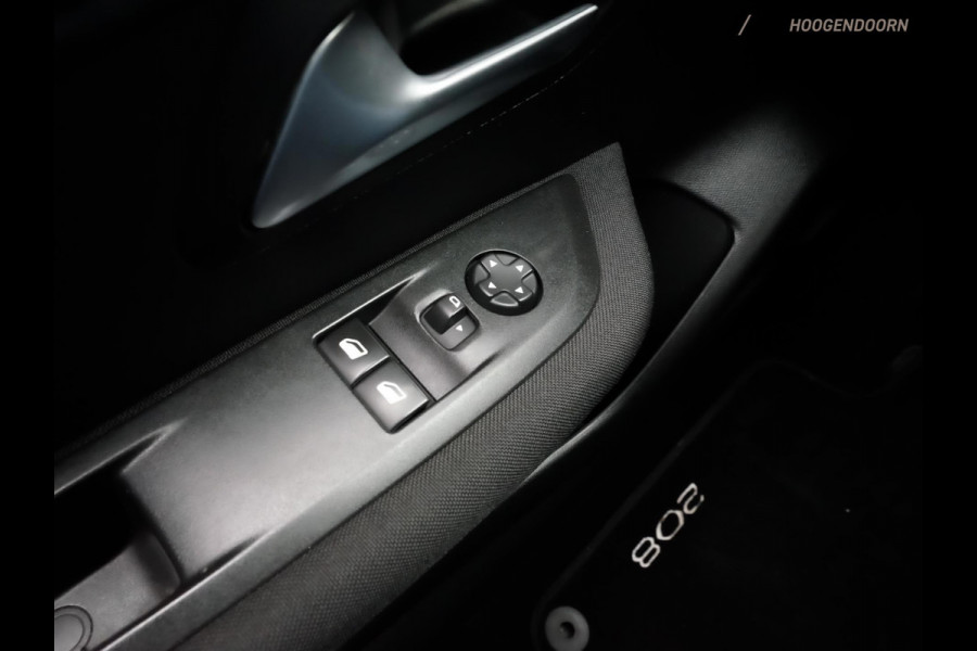 Peugeot 208 1.2 PureTech Sport (APPLE CARPLAY,NAVIGATIE,LED VERLICHTING,PARKEERSENSOR,SPORTSTOELEN,CRUISE,NIEUWE APK,TOPCONDITIE)