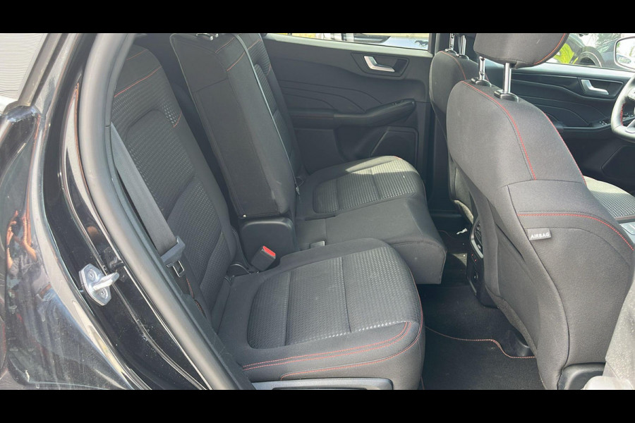 Ford Kuga 2.5 PHEV ST-Line 225pk | Driver Assistance Pack | Winterpack | Privacy Glass | All Weather Banden