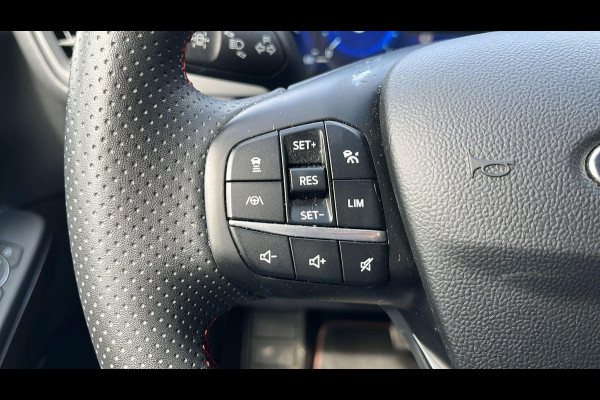 Ford Kuga 2.5 PHEV ST-Line 225pk | Driver Assistance Pack | Winterpack | Privacy Glass | All Weather Banden
