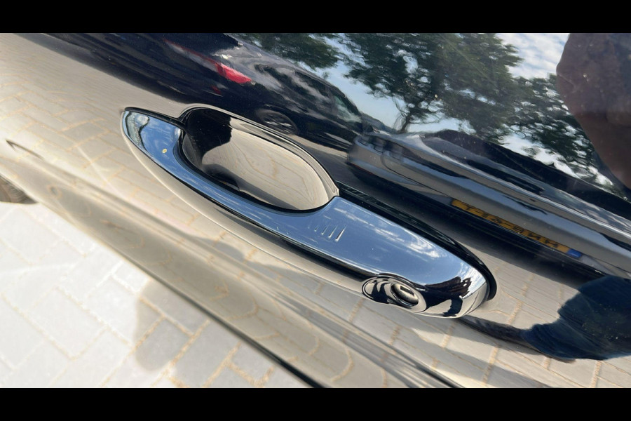 Ford Kuga 2.5 PHEV ST-Line 225pk | Driver Assistance Pack | Winterpack | Privacy Glass | All Weather Banden