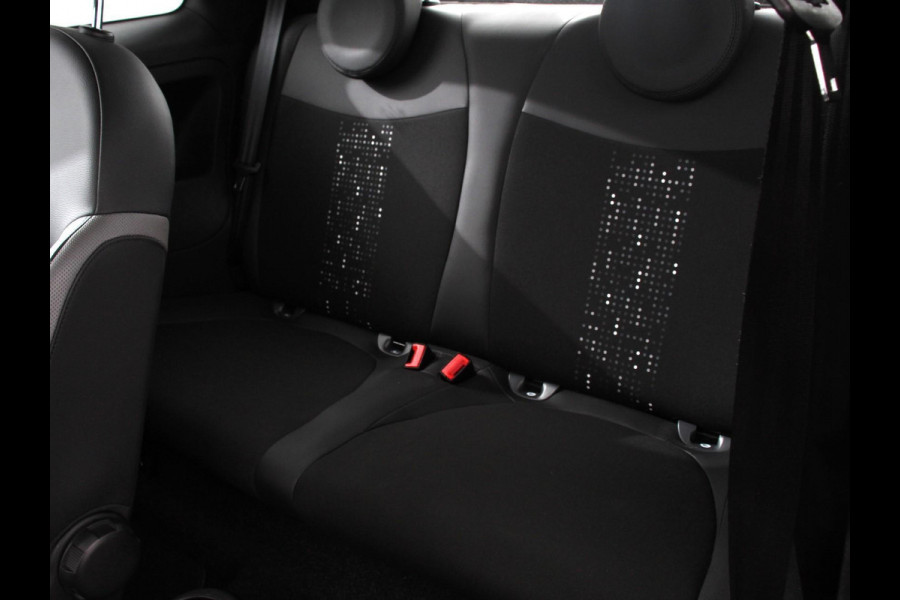 Fiat 500 1.0 Hybrid Sport Climate control Cruise control Lichtmetalen velgen Groot scherm Sportstoelen