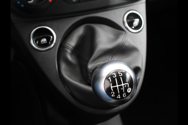 Fiat 500 1.0 Hybrid Sport Climate control Cruise control Lichtmetalen velgen Groot scherm Sportstoelen