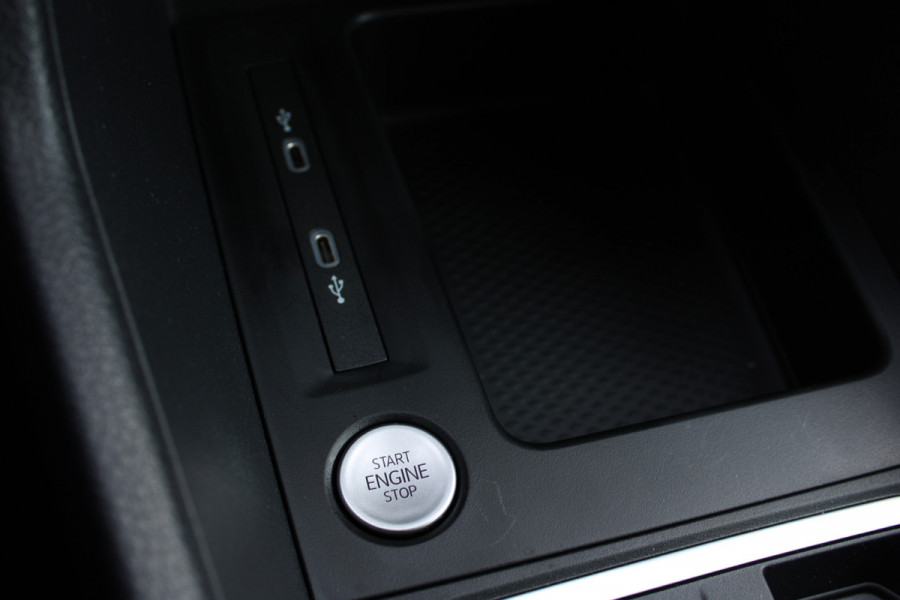 Ford Tourneo Connect Grand 1.5 PHEV Titanium 7 zits | Panoramadak | Luxe | Cruise control | Carplay