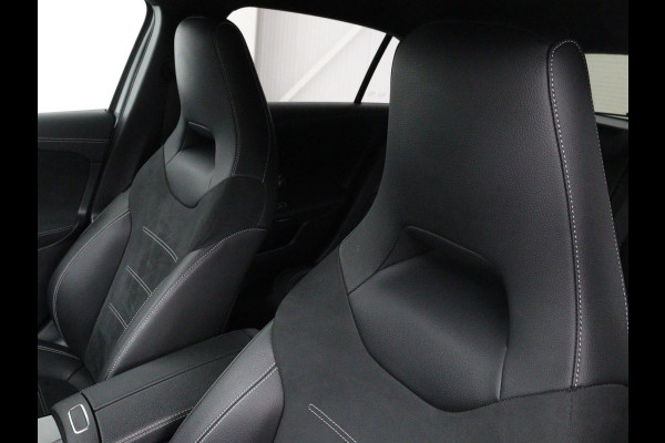 Mercedes-Benz A-Klasse 250 e AMG Line | Widescreen | Camera | Sfeerverlichting | Stoelverwarming | Full-LED | Navigatie | DAB+ | Cruise control