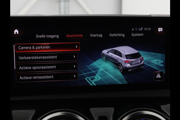 Mercedes-Benz A-Klasse 250 e AMG Line | Widescreen | Camera | Sfeerverlichting | Stoelverwarming | Full-LED | Navigatie | DAB+ | Cruise control
