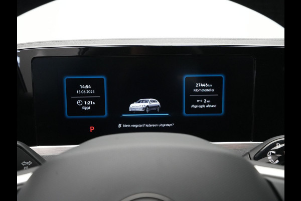 Volkswagen Passat Variant 1.5 eTSI 150pk R-Line Business Panorama Trekhaak Camera Side Assist 227