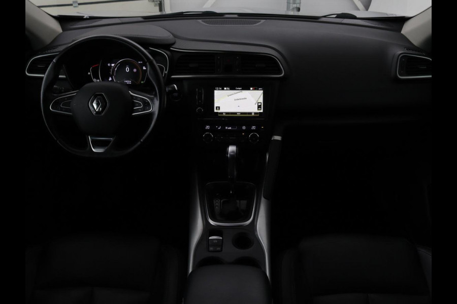 Renault Kadjar 1.2 TCe Bose | 1e eigenaar | Leder | Stoelverwarming | Camera | Cruise control | Trekhaak | Sfeerverlichting | Navigatie | LED