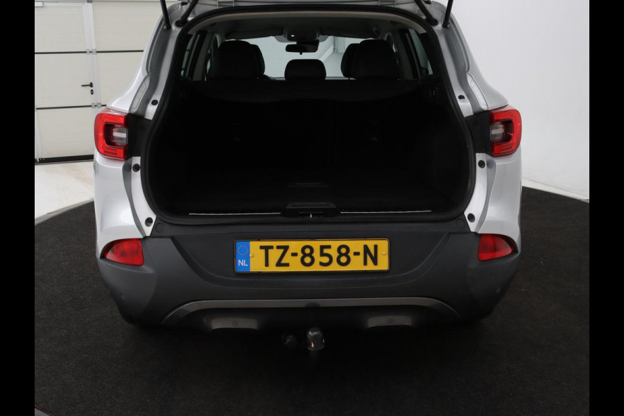 Renault Kadjar 1.2 TCe Bose | 1e eigenaar | Leder | Stoelverwarming | Camera | Cruise control | Trekhaak | Sfeerverlichting | Navigatie | LED