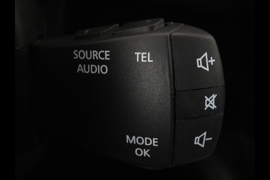 Renault Kadjar 1.2 TCe Bose | 1e eigenaar | Leder | Stoelverwarming | Camera | Cruise control | Trekhaak | Sfeerverlichting | Navigatie | LED