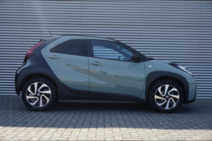 Toyota Aygo X 72PK Pulse AUTOMAAT CARPLAY | STOELVERW. | CAMERA | ADAPTIVE!