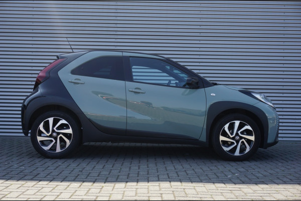 Toyota Aygo X 72PK Pulse AUTOMAAT CARPLAY | STOELVERW. | CAMERA | ADAPTIVE!