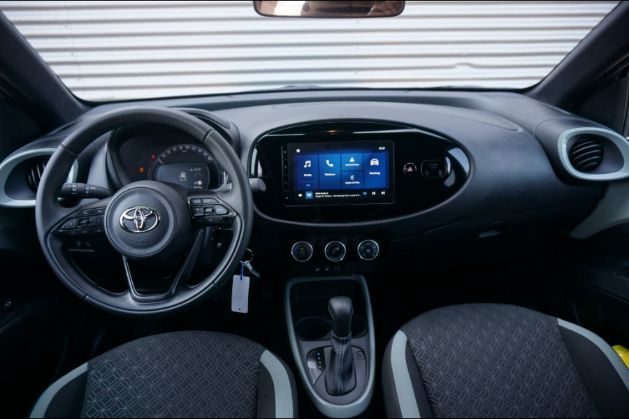 Toyota Aygo X 72PK Pulse AUTOMAAT CARPLAY | STOELVERW. | CAMERA | ADAPTIVE!