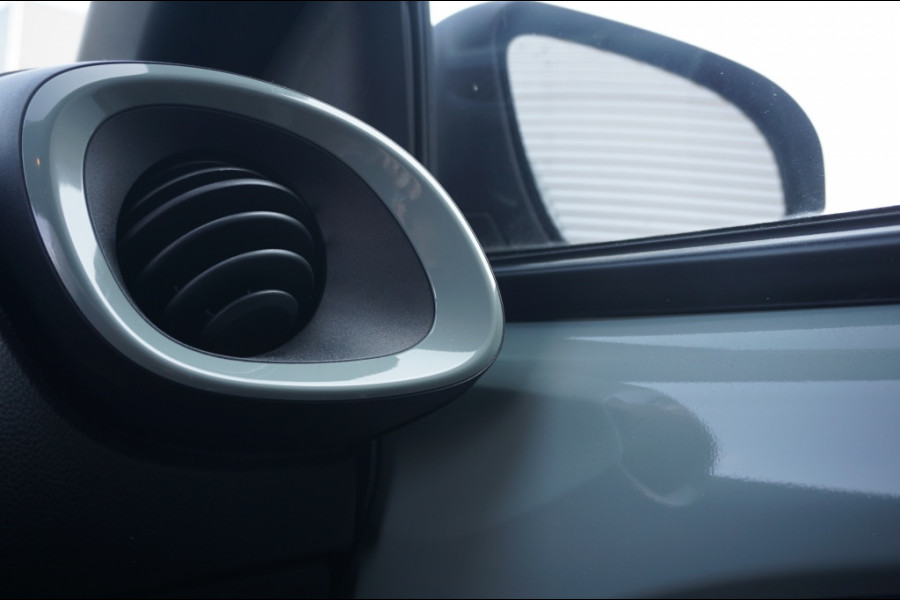 Toyota Aygo X 72PK Pulse AUTOMAAT CARPLAY | STOELVERW. | CAMERA | ADAPTIVE!