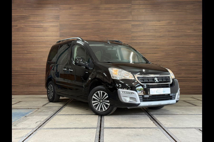 Peugeot Partner Tepee 1.2 PureTech Active | Parkeersensoren | Navigatie | 2x schuifdeur